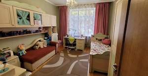 3-к квартира, вторичка, 75м2, 1/4 этаж