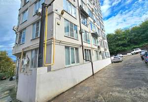 2-к квартира, вторичка, 45м2, 1/8 этаж