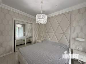 2-к квартира, вторичка, 90м2, 8/17 этаж