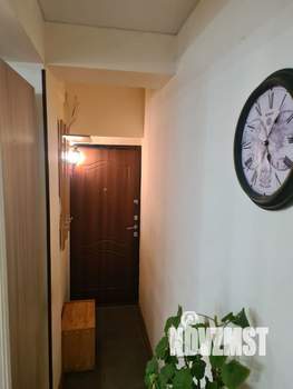 2-к квартира, вторичка, 35м2, 1/4 этаж