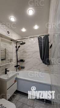 2-к квартира, вторичка, 43м2, 1/5 этаж