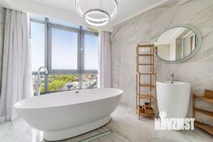 3-к квартира, вторичка, 130м2, 15/22 этаж