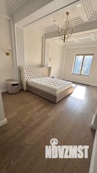 3-к квартира, вторичка, 168м2, 1/5 этаж