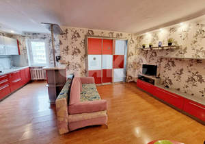 3-к квартира, вторичка, 76м2, 6/9 этаж