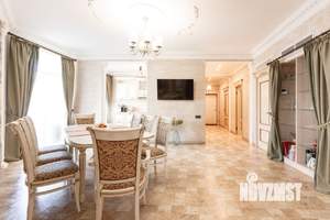 3-к квартира, вторичка, 147м2, 7/17 этаж