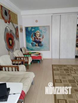 1-к квартира, вторичка, 60м2, 3/6 этаж