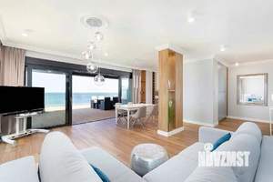 2-к квартира, вторичка, 72м2, 3/3 этаж