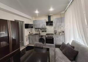 3-к квартира, вторичка, 81м2, 2/4 этаж