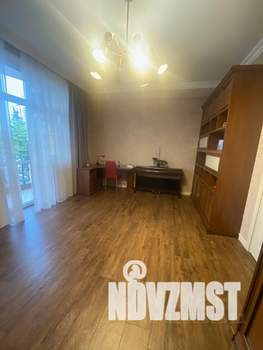 4-к квартира, вторичка, 150м2, 3/5 этаж