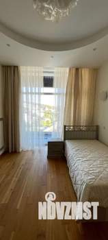 3-к квартира, вторичка, 130м2, 2/5 этаж