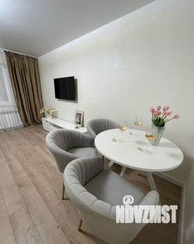 2-к квартира, вторичка, 42м2, 4/4 этаж