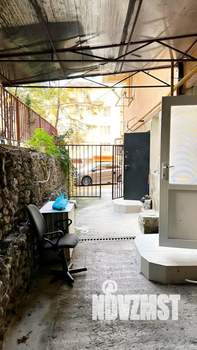 4-к квартира, вторичка, 110м2, 1/7 этаж