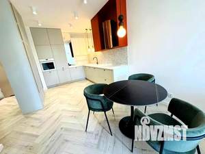 2-к квартира, вторичка, 58м2, 3/5 этаж