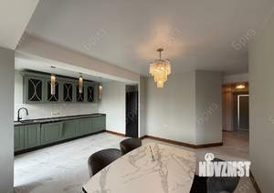 3-к квартира, вторичка, 82м2, 8/13 этаж