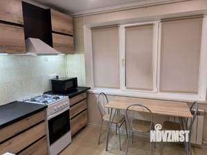 2-к квартира, вторичка, 43м2, 1/5 этаж