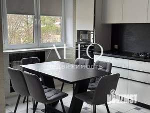 3-к квартира, вторичка, 99м2, 3/7 этаж