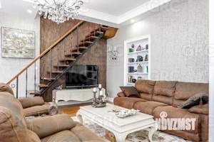 4-к квартира, вторичка, 110м2, 3/3 этаж