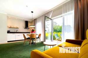 2-к квартира, вторичка, 58м2, 1/5 этаж
