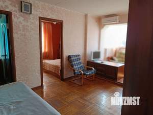 3-к квартира, вторичка, 44м2, 2/4 этаж