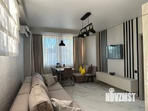 2-к квартира, вторичка, 45м2, 1/4 этаж