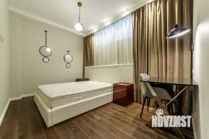 2-к квартира, вторичка, 80м2, 1/3 этаж