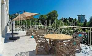 3-к квартира, вторичка, 150м2, 5/6 этаж