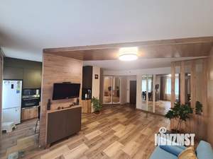 3-к квартира, вторичка, 90м2, 1/13 этаж