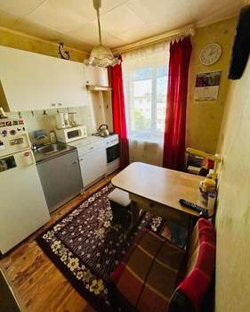 2-к квартира, вторичка, 42м2, 2/5 этаж
