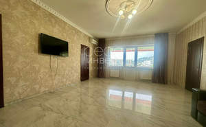 4-к квартира, вторичка, 145м2, 3/4 этаж