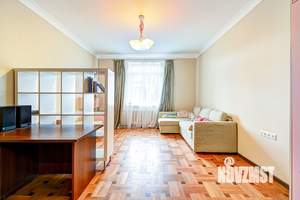 3-к квартира, вторичка, 72м2, 1/3 этаж