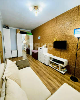 2-к квартира, вторичка, 32м2, 1/6 этаж