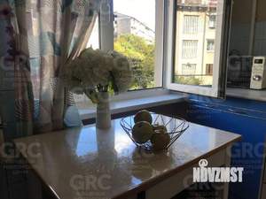 2-к квартира, вторичка, 42м2, 3/5 этаж