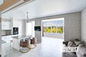 3-к квартира, вторичка, 98м2, 19/23 этаж