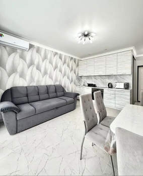 3-к квартира, вторичка, 105м2, 2/2 этаж