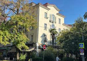 2-к квартира, вторичка, 60м2, 3/4 этаж