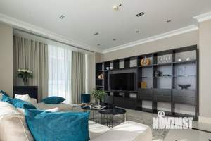 2-к квартира, вторичка, 65м2, 17/27 этаж