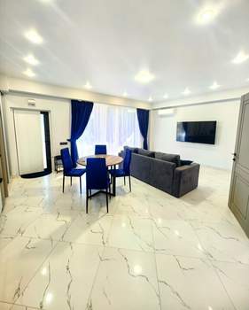 2-к квартира, вторичка, 50м2, 1/5 этаж