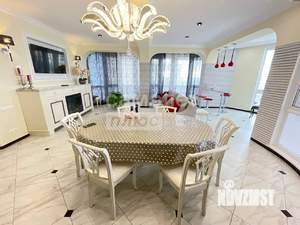 3-к квартира, вторичка, 121м2, 3/9 этаж