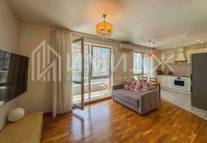 2-к квартира, вторичка, 55м2, 11/18 этаж