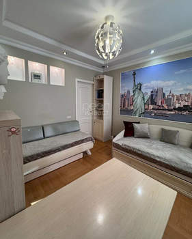 3-к квартира, вторичка, 90м2, 6/19 этаж