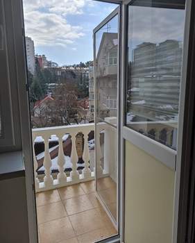 3-к квартира, вторичка, 100м2, 4/5 этаж