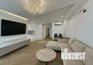 2-к квартира, вторичка, 67м2, 15/19 этаж