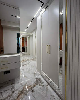 4-к квартира, вторичка, 93м2, 7/9 этаж