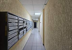 2-к квартира, вторичка, 45м2, 1/8 этаж