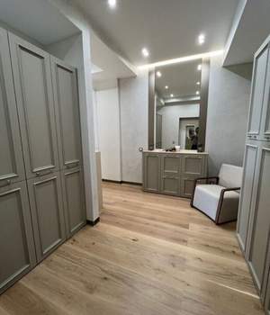 3-к квартира, вторичка, 114м2, 7/8 этаж