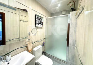 3-к квартира, вторичка, 130м2, 3/9 этаж