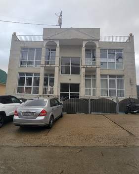 3-к квартира, вторичка, 70м2, 1/4 этаж