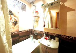 3-к квартира, вторичка, 72м2, 2/5 этаж