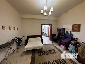 3-к квартира, вторичка, 163м2, 2/6 этаж