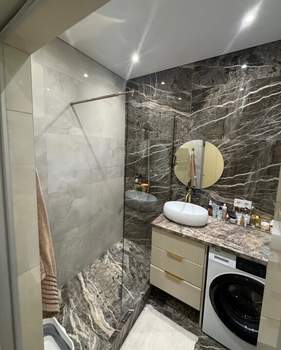 Студия квартира, вторичка, 40м2, 1/3 этаж